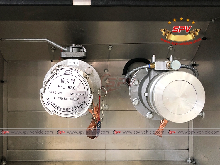 5,000 litres Helicopter Refueling Truck ISUZU - D3